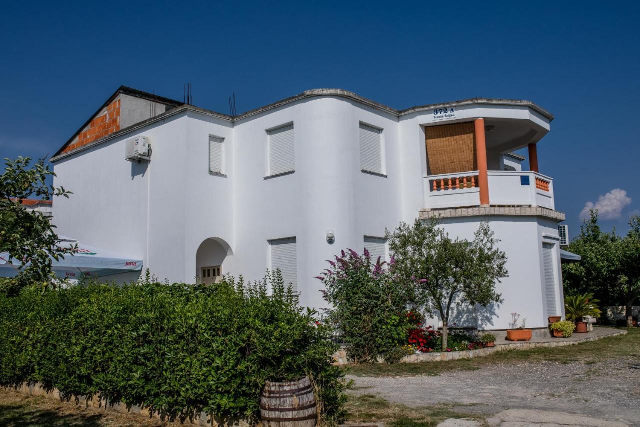 Zeljko Apartmani Lopar Exterior foto