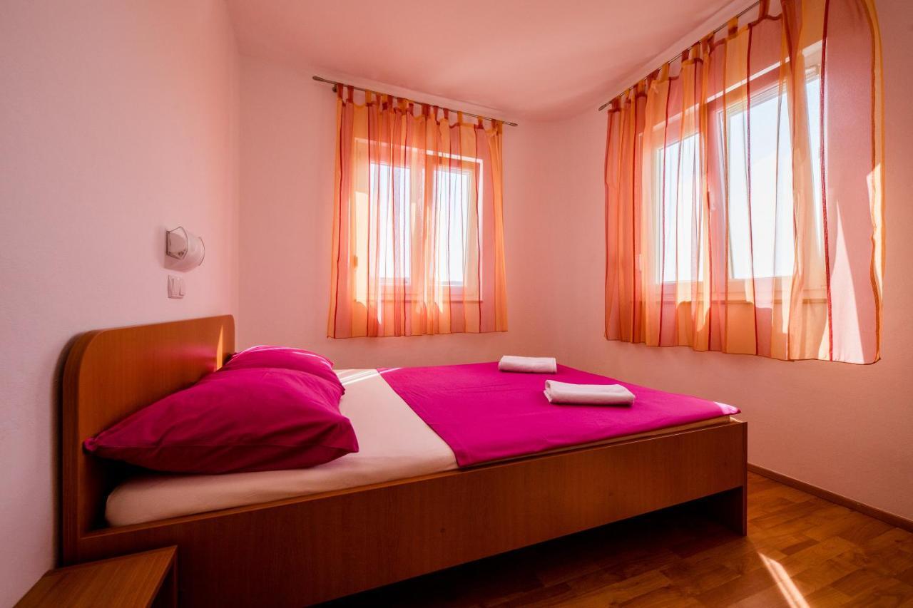 Zeljko Apartmani Lopar Exterior foto