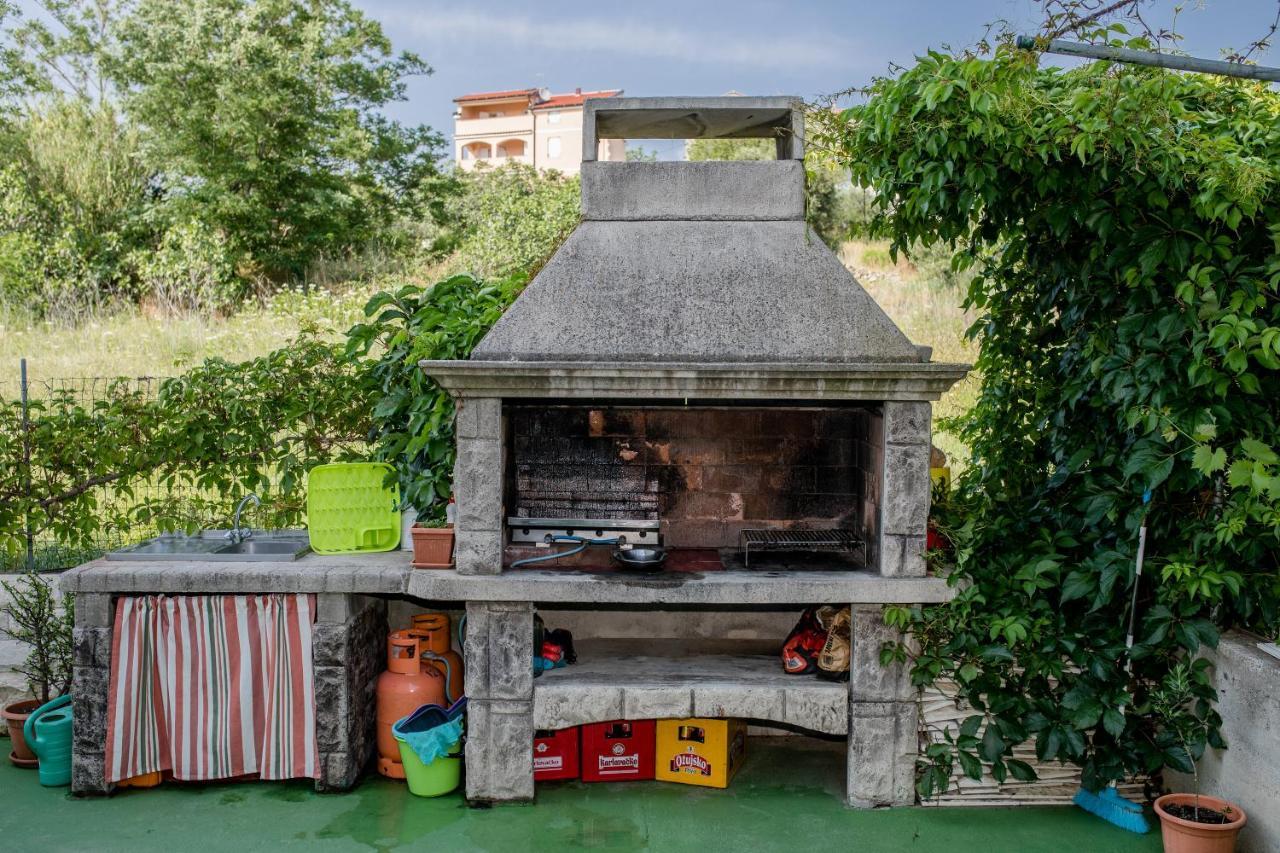 Zeljko Apartmani Lopar Exterior foto